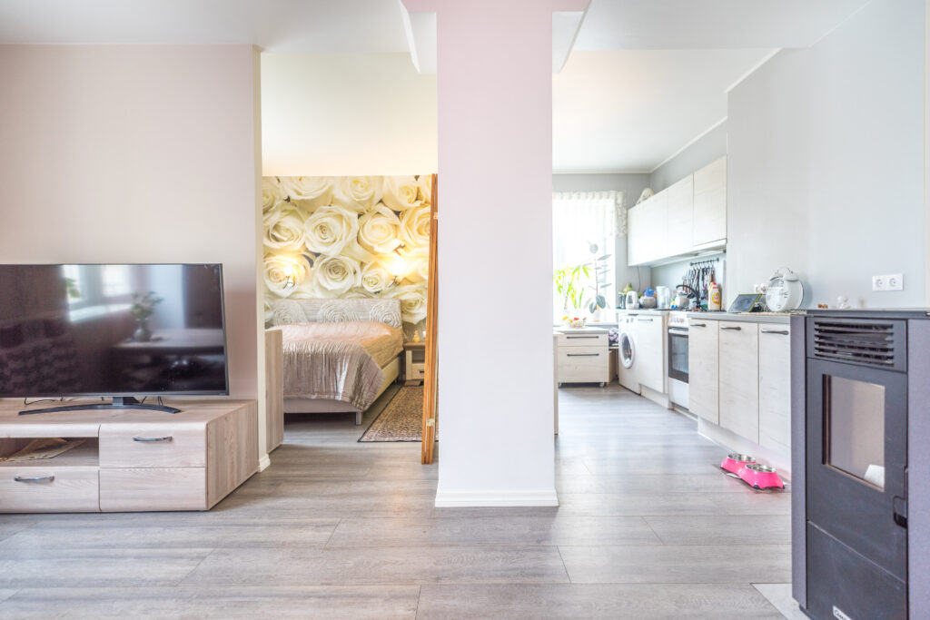 Müüa täielikult renoveeritud 2-toaline korter Pärnus, Jannseni tänaval