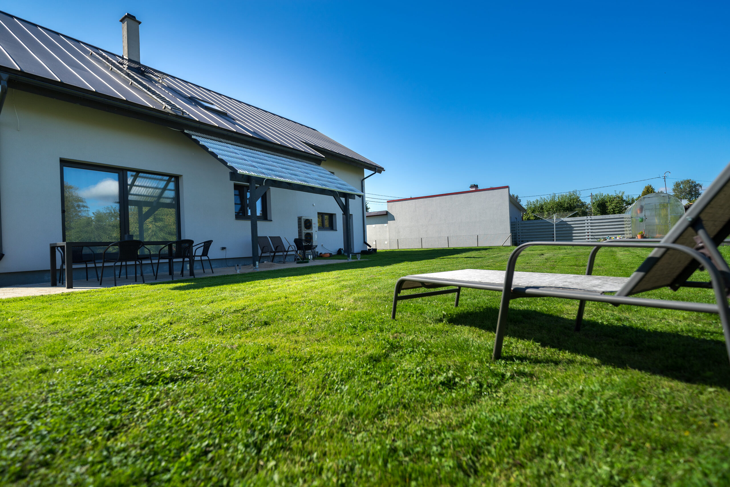 Müüa sooja garaaži ja saunaga uus elamu Pärnus