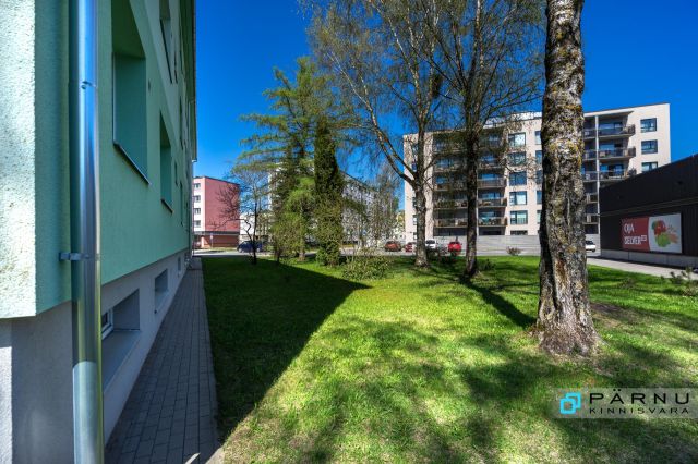 Anda üürile korter, 3 tuba, Pärnu maakond, Pärnu linn, Oja tn 61