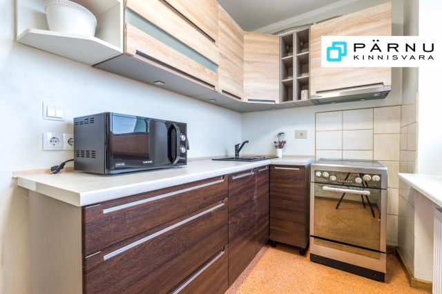 Anda üürile korter, 3 tuba, Pärnu maakond, Pärnu linn, Rohu tn 17