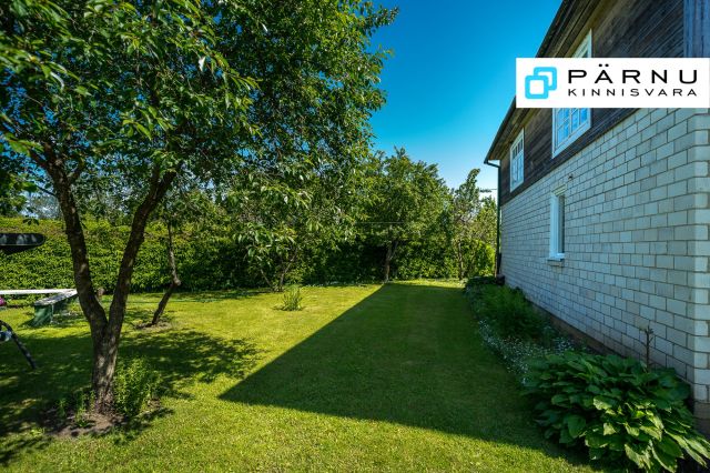 Müüa maja, 4 tuba, Pärnu maakond, Pärnu linn, Soomra küla, Tabu ühistu 24