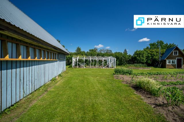 Müüa maja, 4 tuba, Pärnu maakond, Pärnu linn, Soomra küla, Tabu ühistu 24