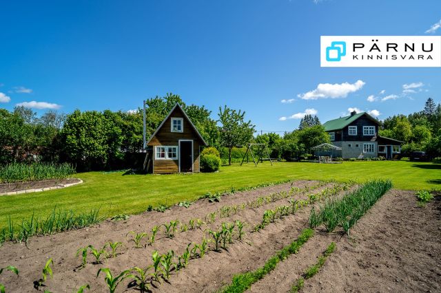 Müüa maja, 4 tuba, Pärnu maakond, Pärnu linn, Soomra küla, Tabu ühistu 24