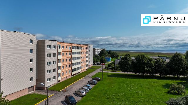 Anda üürile korter, 3 tuba, Pärnu maakond, Pärnu linn, Papiniidu tn 35