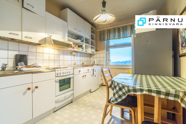 Anda üürile korter, 3 tuba, Pärnu maakond, Pärnu linn, Papiniidu tn 35