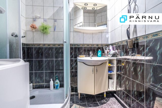 Anda üürile korter, 3 tuba, Pärnu maakond, Pärnu linn, Papiniidu tn 35