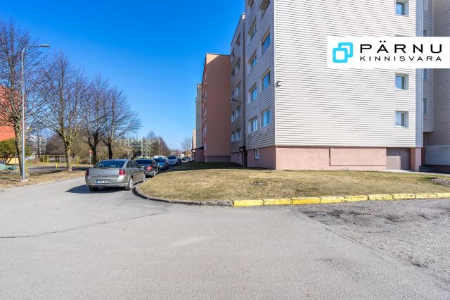 Anda üürile korter, 3 tuba, Pärnu maakond, Pärnu linn, Papiniidu tn 35 Anda üürile korter, 3 tuba, Pärnu maakond, Pärnu linn, Papiniidu tn 35