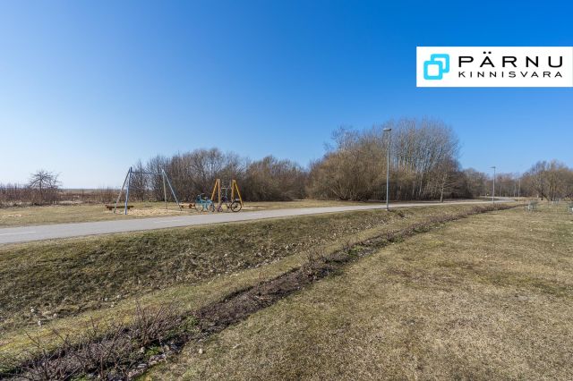Anda üürile korter, 3 tuba, Pärnu maakond, Pärnu linn, Papiniidu tn 35 Anda üürile korter, 3 tuba, Pärnu maakond, Pärnu linn, Papiniidu tn 35