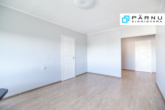 Anda üürile korter, 3 tuba, Pärnu maakond, Pärnu linn, Papiniidu tn 35