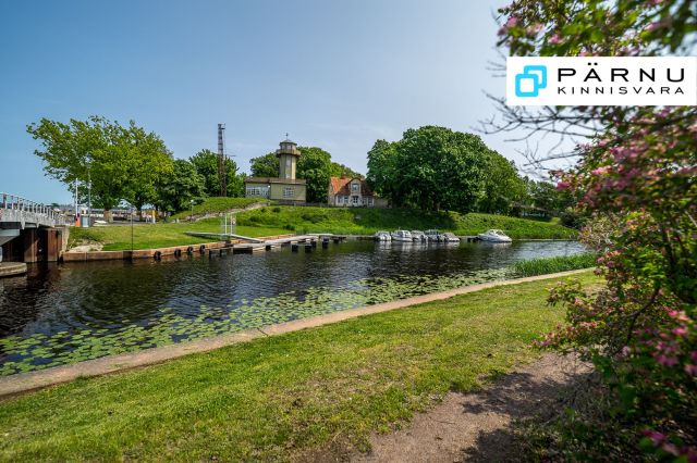 Anda üürile korter, 4 tuba, Pärnu maakond, Pärnu linn, Kapteni tn 4 - Rose Anda üürile korter, 4 tuba, Pärnu maakond, Pärnu linn, Kapteni tn 4 - Rose