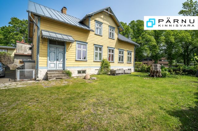 Anda üürile korter, 4 tuba, Pärnu maakond, Pärnu linn, Kapteni tn 4 - Rose Anda üürile korter, 4 tuba, Pärnu maakond, Pärnu linn, Kapteni tn 4 - Rose