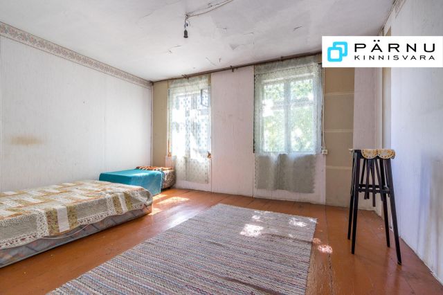 Müüa maatükk, 8 tuba, Pärnu maakond, Pärnu linn, J. V. Jannseni tn 17