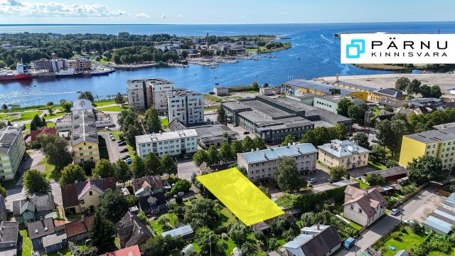 Müüa maatükk, 8 tuba, Pärnu maakond, Pärnu linn, J. V. Jannseni tn 17