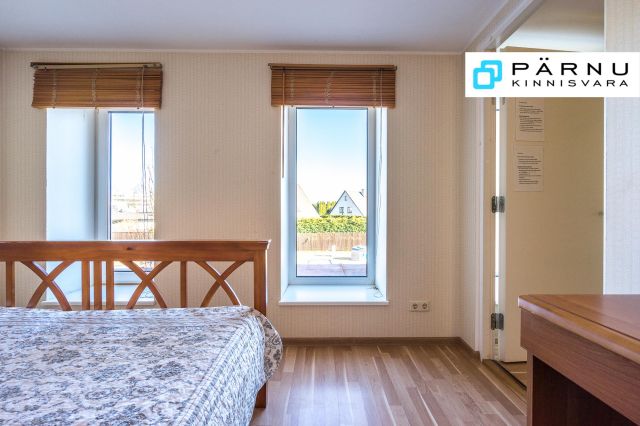 Anda üürile maja, 7 tuba, Pärnu maakond, Pärnu linn, Kaevu tn 42