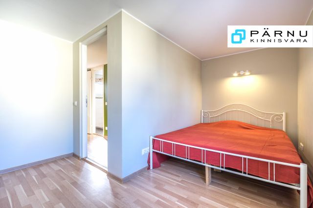 Anda üürile maja, 7 tuba, Pärnu maakond, Pärnu linn, Kaevu tn 42