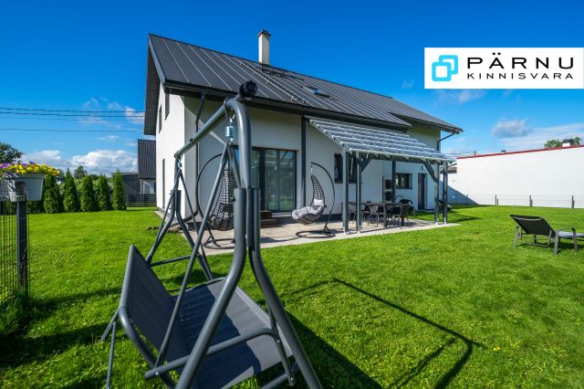 Müüa maja, 5 tuba, Pärnu maakond, Pärnu linn, Kitse tn 15