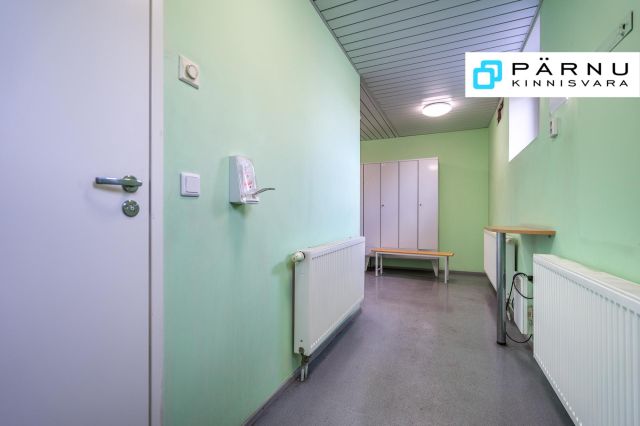 Anda üürile äripind, Pärnu maakond, Pärnu linn, Rääma tn 96