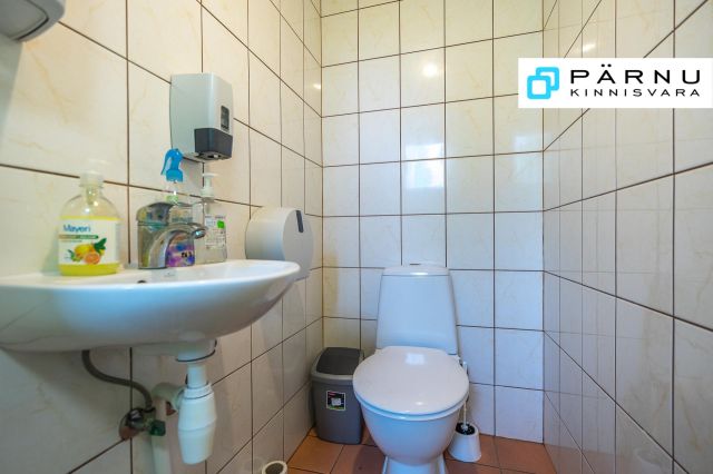 Anda üürile äripind, Pärnu maakond, Pärnu linn, Rääma tn 96