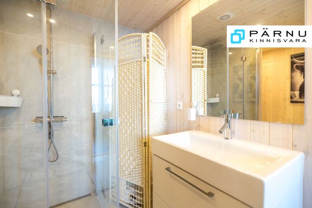 Müüa korter, 2 tuba, Pärnu maakond, Pärnu linn, Riia mnt 23