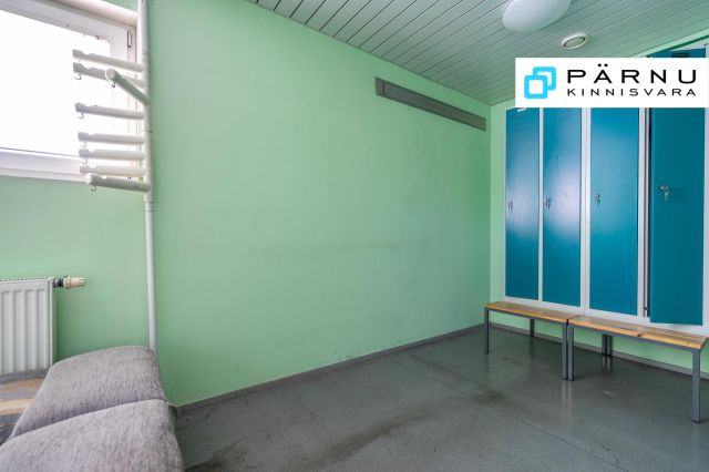 Anda üürile äripind, Pärnu maakond, Pärnu linn, Rääma tn 96