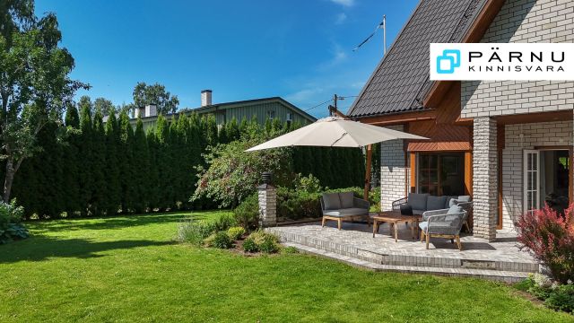 Müüa maja, 7 tuba, Pärnu maakond, Pärnu linn, Kuu tn 5a