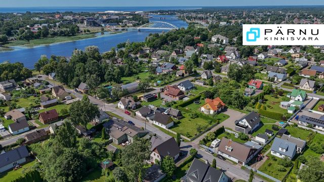 Müüa maja, 7 tuba, Pärnu maakond, Pärnu linn, Kuu tn 5a