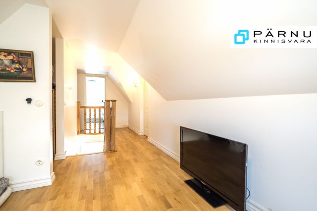 Müüa maja, 7 tuba, Pärnu maakond, Pärnu linn, Kuu tn 5a