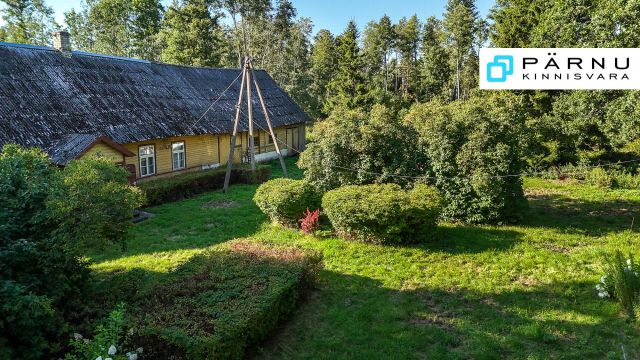 Müüa maja, 6 tuba, Pärnu maakond, Lääneranna vald, Selja küla, Lüüke