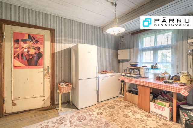 Müüa maja, 6 tuba, Pärnu maakond, Lääneranna vald, Selja küla, Lüüke