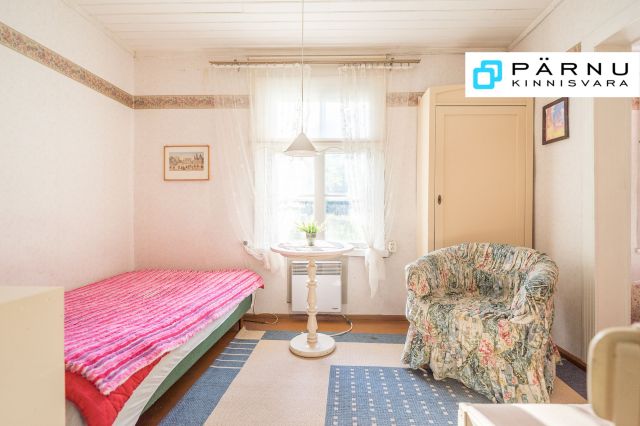 Müüa maja, 6 tuba, Pärnu maakond, Lääneranna vald, Selja küla, Lüüke
