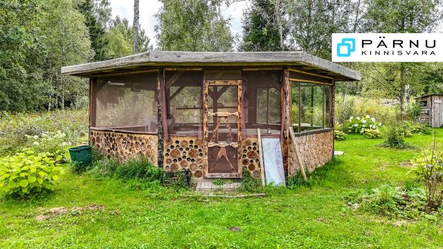 Müüa maja, 3 tuba, Viljandi maakond, Mulgi vald, Metsaküla, Välja
