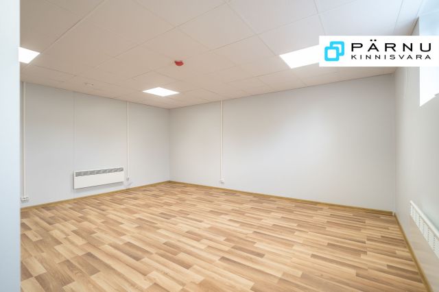 Anda üürile äripind, 1 tuba, Pärnu maakond, Pärnu linn, Rääma tn 96