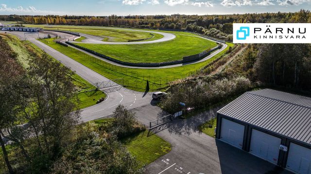 Müüa äripind, Pärnu maakond, Pärnu linn, Papsaare küla, Kambi tee 8-14/15