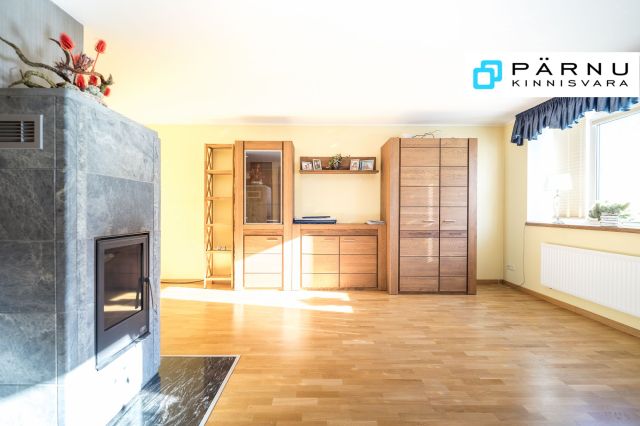 Müüa korter, 2 tuba, Pärnu maakond, Pärnu linn, Papsaare küla, Tilga tee 1