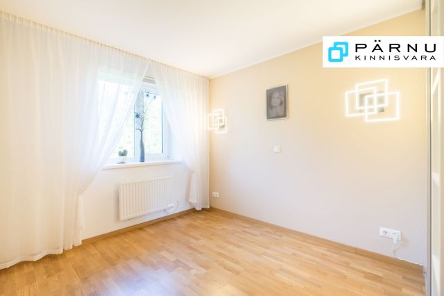 Müüa korter, 2 tuba, Pärnu maakond, Pärnu linn, Papsaare küla, Tilga tee 1