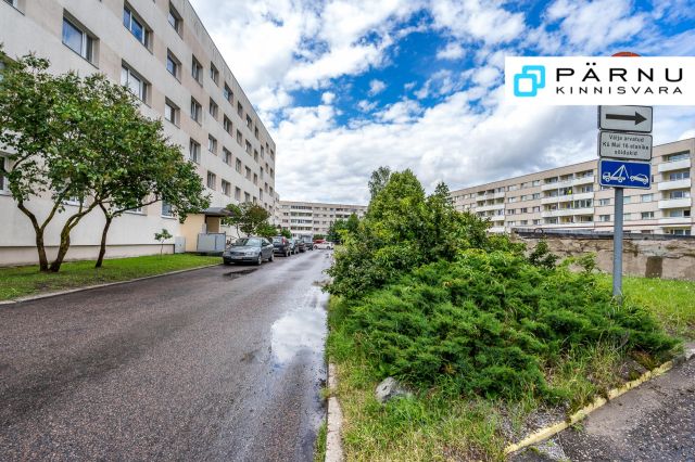 Müüa garaaž, Pärnu maakond, Pärnu linn, Mai tn 12 Müüa garaaž, Pärnu maakond, Pärnu linn, Mai tn 12