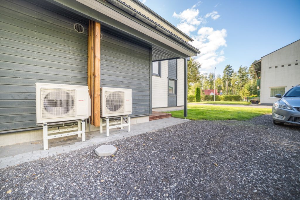 Uus paarismaja Pärnus, Lõvisaba tee 8